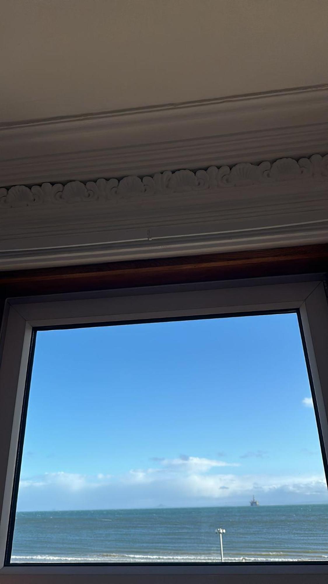 The Cairns Leven Hotel Leven  ภายนอก รูปภาพ